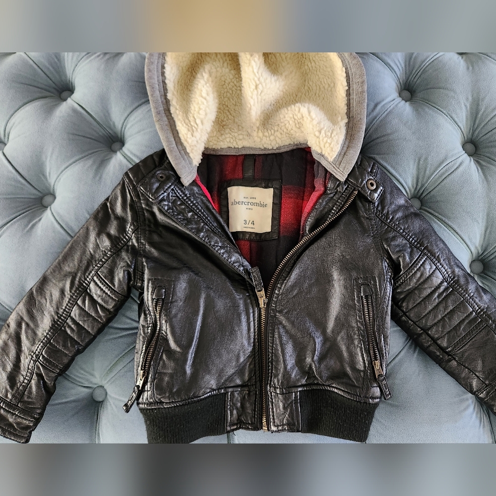 Abercrombie kids 3/4 faux leather jacket with hoodie